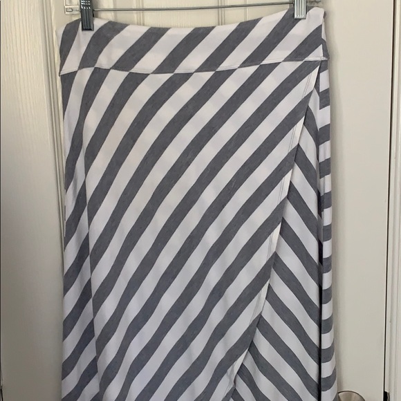 Athleta Faux Wrap Midi Skirt Striped - Picture 4 of 8